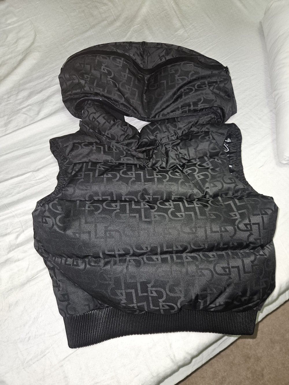 RUDSAK Black Logo Quilted Hooded Puffer Vest